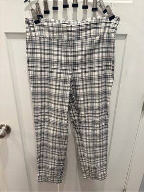 Up! Montreal Plaid Pull On Pants Womens 8 Black Cream Stretch Slim Leg